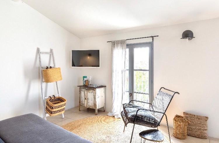 Suite Sur La Sorgue LʼIsle-sur-la-Sorgue Exteriér fotografie